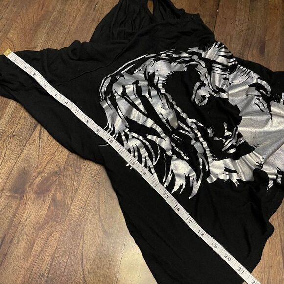 Bombshell Top  - Picture 8 of 10